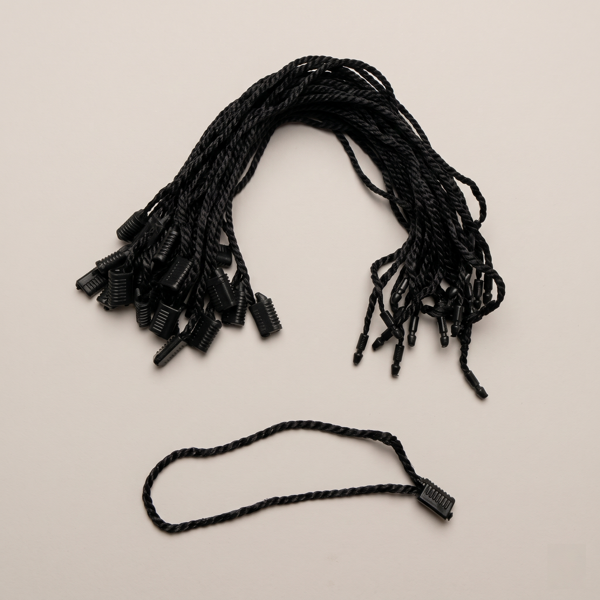 Black nylon hang tag string 7.5 inch with lock pin